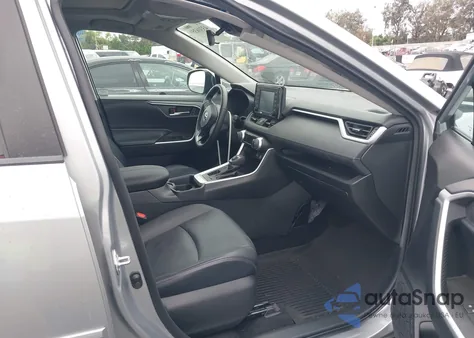 2021 Toyota Rav4 Xle Premium from USA, damaged, VIN 2T3C1RFV2MW117016